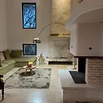Bed & Breakfast Malis Castera Le Petit Chateau
