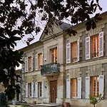 Malis Castera Le Petit Chateau Bed & Breakfast Saint-Jean-de-Blaignac