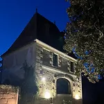 Malis Castera Le Petit Chateau Saint-Jean-de-Blaignac