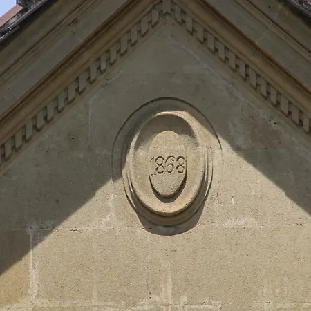 Malis Castera Le Petit Chateau * Saint-Jean-de-Blaignac