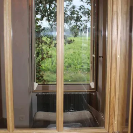 Malis Castera Le Petit Chateau * Saint-Jean-de-Blaignac
