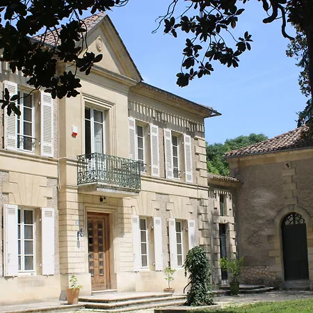 Nocleg ze śniadaniem Malis Castera Le Petit Chateau Saint-Jean-de-Blaignac