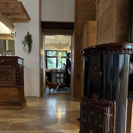 Bed & Breakfast Malis Castera Le Petit Chateau