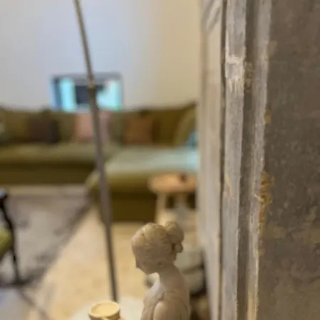 Malis Castera Le Petit Chateau