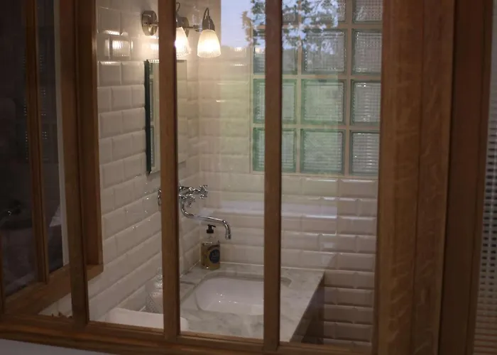 Malis Castera Le Petit Chateau Saint-Jean-de-Blaignac