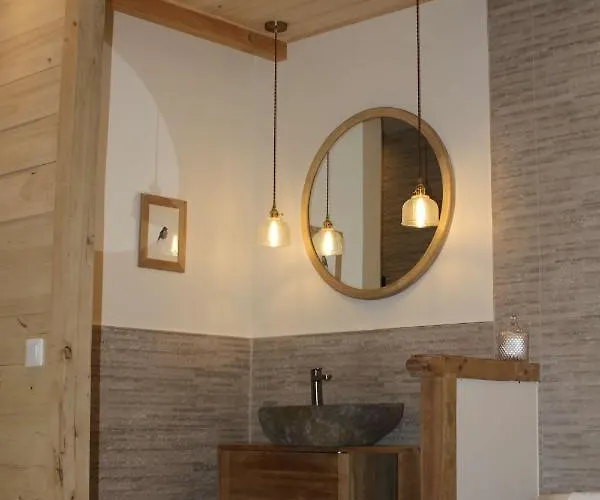 Malis Castera Le Petit Chateau 3* Saint-Jean-de-Blaignac