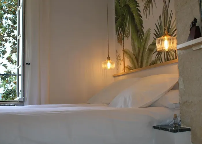 Couette-café Malis Castera Le Petit Château