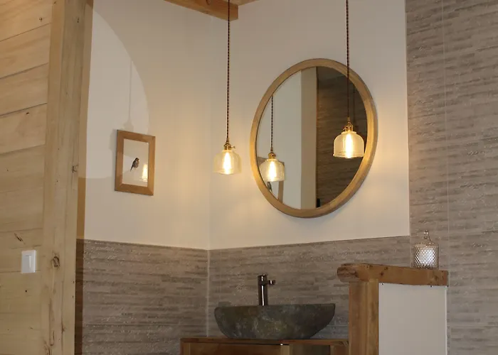 Malis Castera Le Petit Chateau Saint-Jean-de-Blaignac