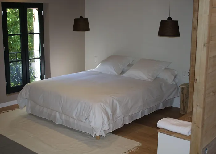 Malis Castera Le Petit Chateau 3*