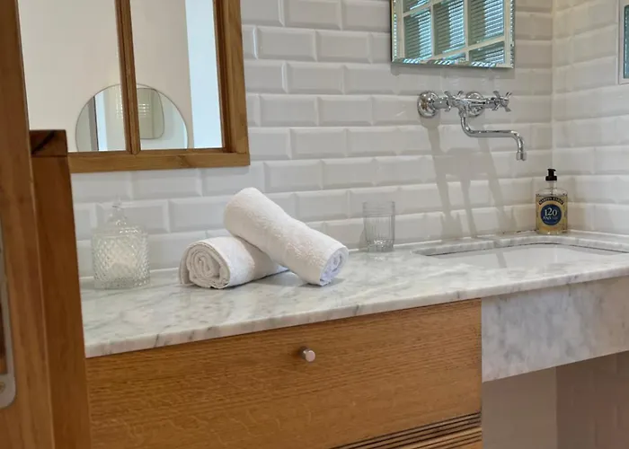 Bed & Breakfast Malis Castera Le Petit Chateau Saint-Jean-de-Blaignac